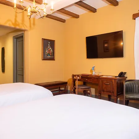 Hotel Ebel Pool & 5*