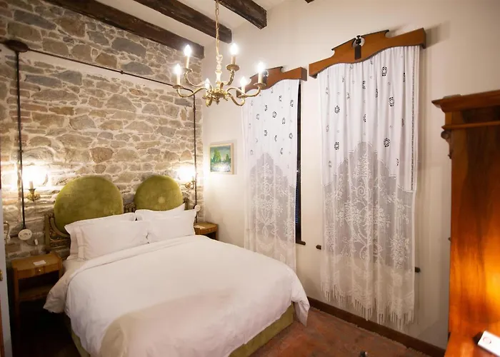 מלון Ebel Pool &